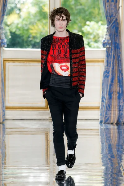 Look 64
